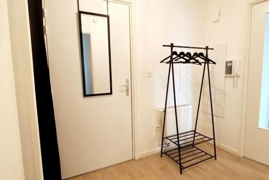 Appartement Proche Chu Avec Balcon Et Parking Lille
